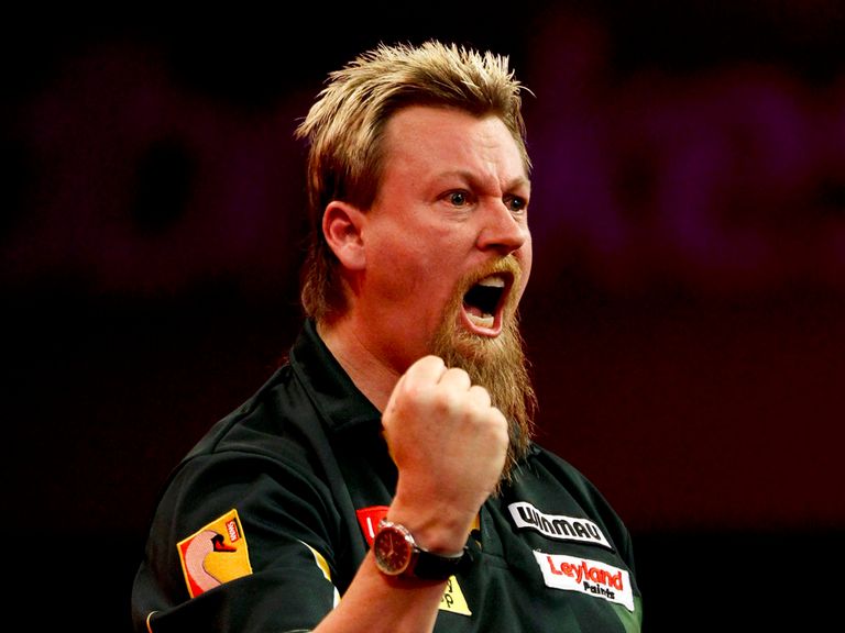 Whitlock: Saw off Dave Chisnall