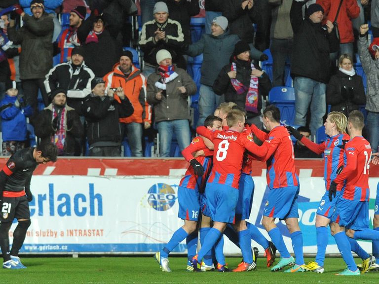Plzen celebrate against Atletico