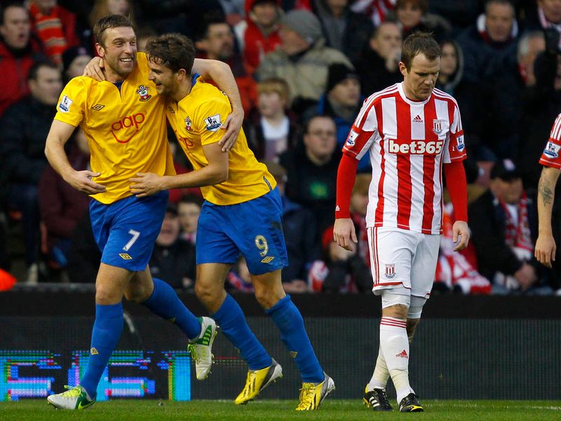 After Jay Rodriguez makes it 2-1 on 24 minutes, an own goal from Andy Wilkinson ensures Southampton go into the break 3-1 up against Stoke.