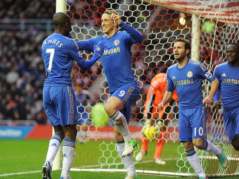 Fernando Torres picks up from his Champions League brace in mid-week and ends his league goal drought after 11 minutes...