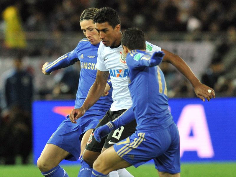 Corinthians' Paulinho was quickly closed down by Torres and Hazard