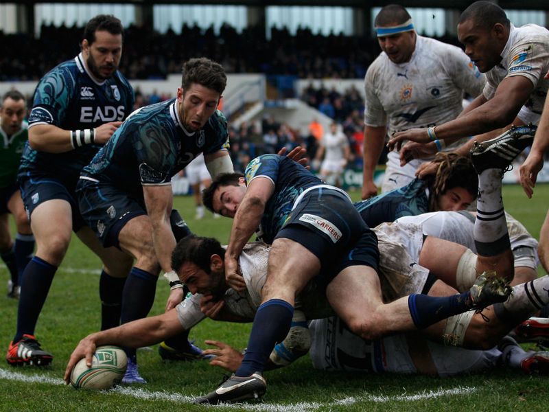 The sizeabe presence of Mamuka Gorgodze grabbed one of the French side's tries at the Arms Park