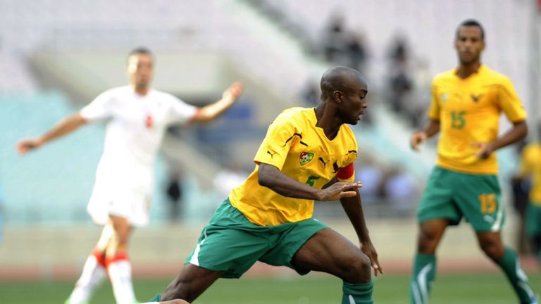 Serge Akakpo: Dreaming of joining former team-mates in England