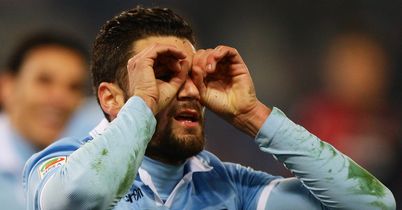 Lazio buy share of Candreva