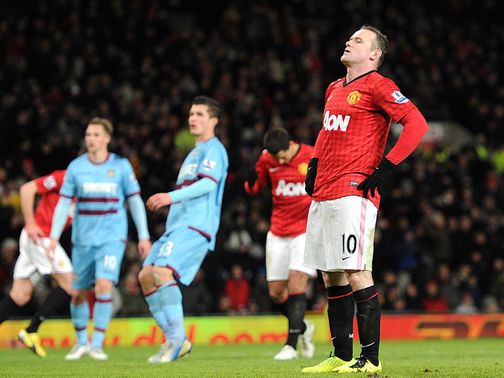 Wayne Rooney missed a penalty for Man United