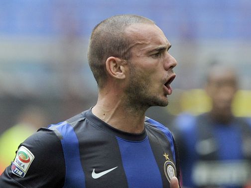Wesley Sneijder: Could join Gala in next few days