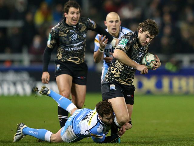 Johnnie Beattie is tackled by Sale's Danny Cipriani