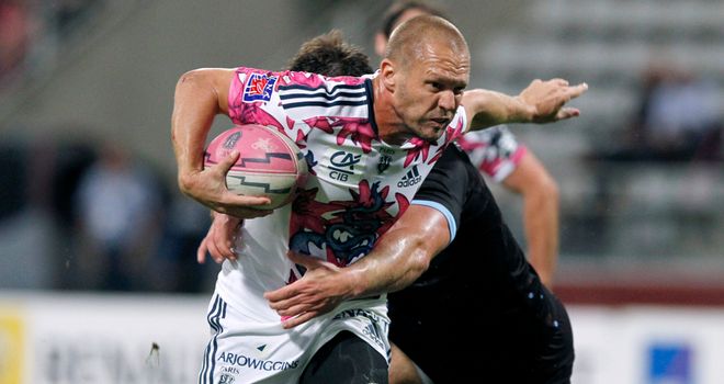 Paul Warwick: Joins Worcester next season from Stade Francais