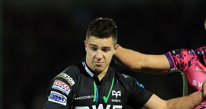 Rhys Webb: New deal with Ospreys