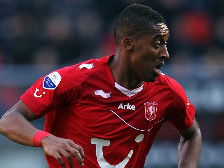 Leroy Fer: Undergoing a medical at Goodison Park