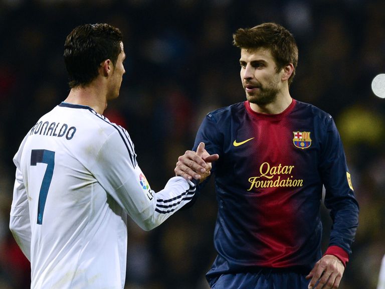 Real Madrid and Barcelona drew 1-1 at the Bernabeu