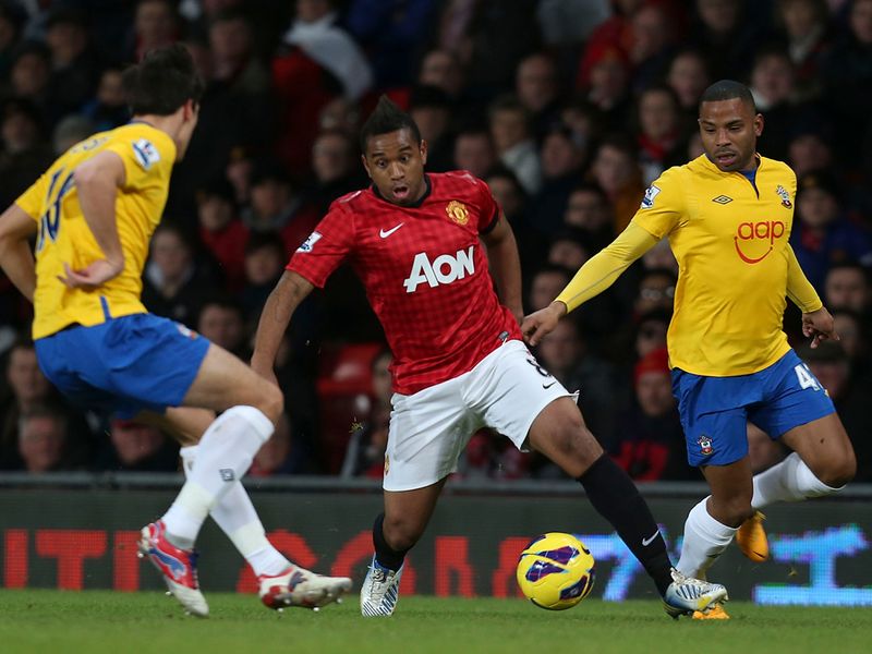 Manchester United are looking to extend their lead at the top of the Premier League to seven points with a victory over Southampton