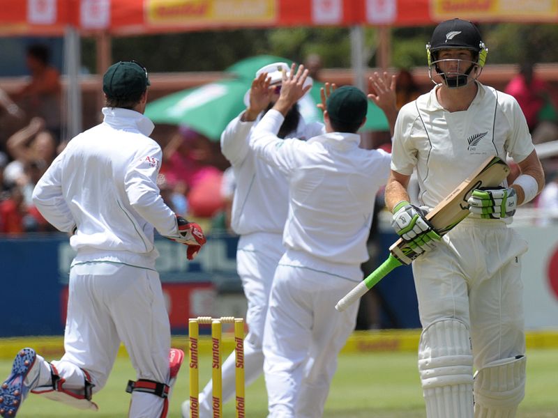 Martin Guptill was out for a duck in the first over, to Dale Steyn.