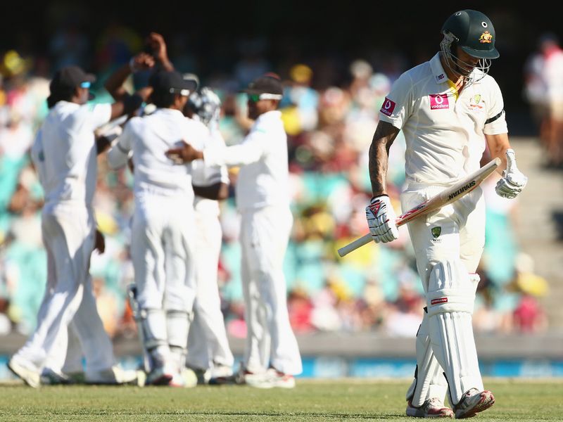 Mitchell Johnson was the final wicket to fall on the day, with the score on 307.