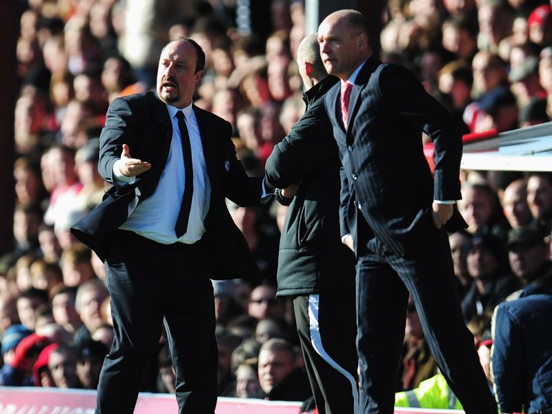 Touchline tacticians: Chelsea interim manager Rafa Benitez and Brentford manager Uwe Rosler on the sidelines