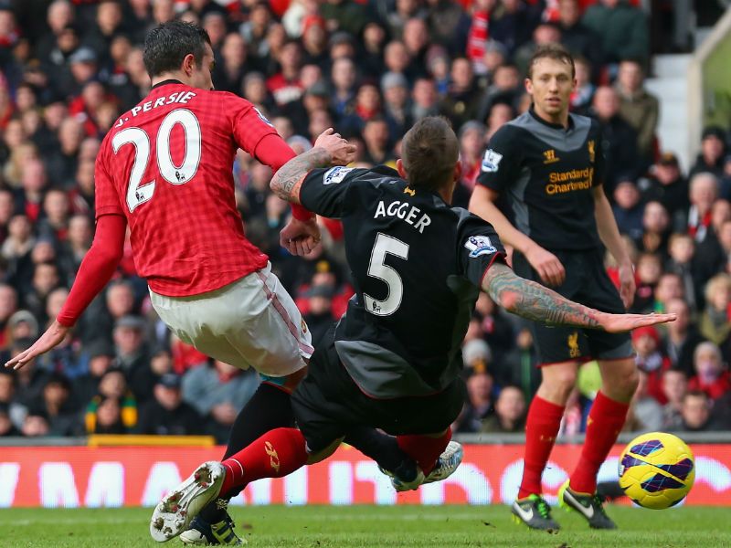...after he gets the better of Daniel Agger to find the net
