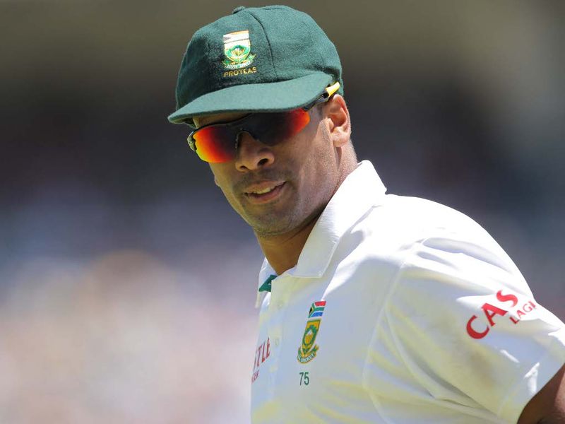 Vernon Philander got rid of Watling for 42 and then Doug Bracewell for a duck.