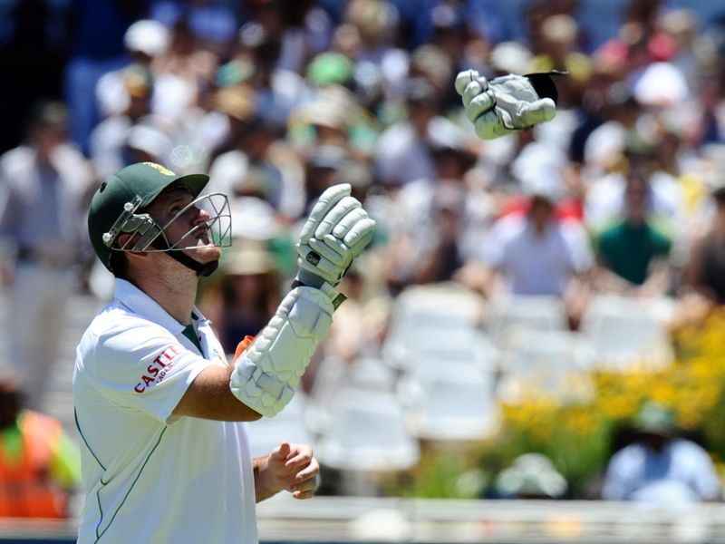 Graeme Smith was frustrated to fall cheaply before lunch.