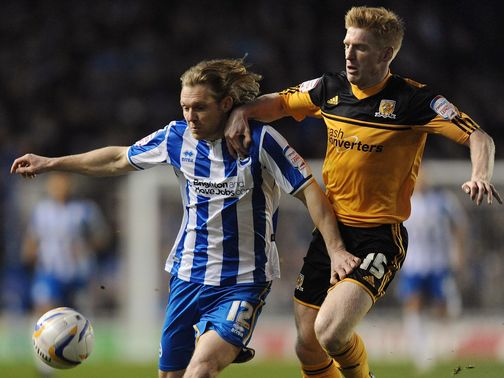 Craig Mackail Smith holds off Paul McShane