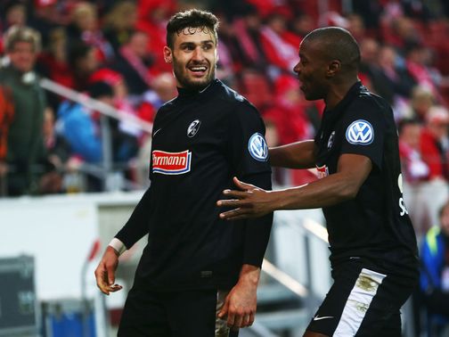 Daniel Caligiuri celebrates scoring for Freiburg