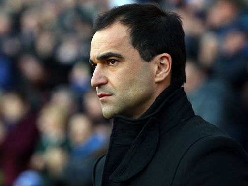 Roberto Martinez: Wants players to put club before their own futures