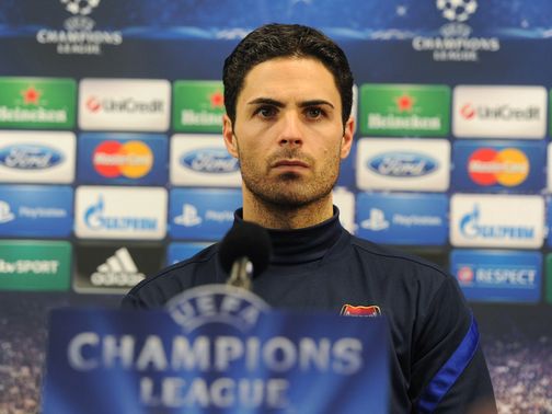 Mikel Arteta faces the press ahead of the game.