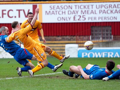 Nicky Law nets for Motherwell.