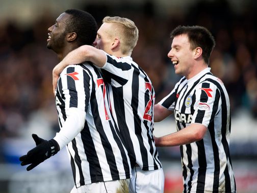 Esmael Goncalves is enjoying a superb run of form