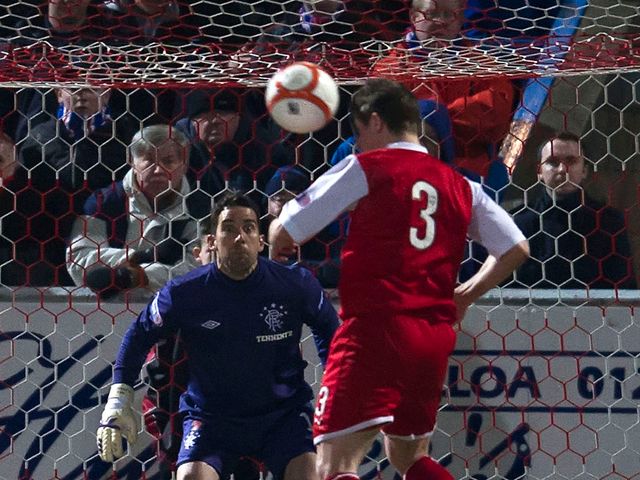 Ross Forsyth scores Stirling's equaliser