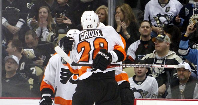 Philadelphia Flyers celebrate their 6-5 success over the Pittsburg Penguins