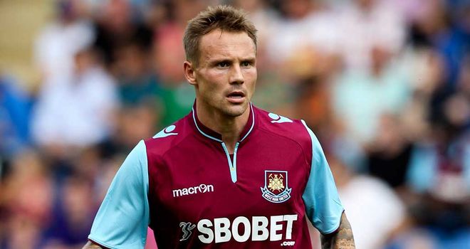 Matt Taylor: Playing despite fractured jaw