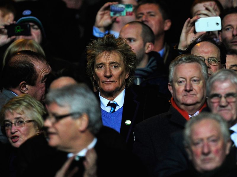 Rod Stewart is hoping Celtic can find an equaliser in the second half