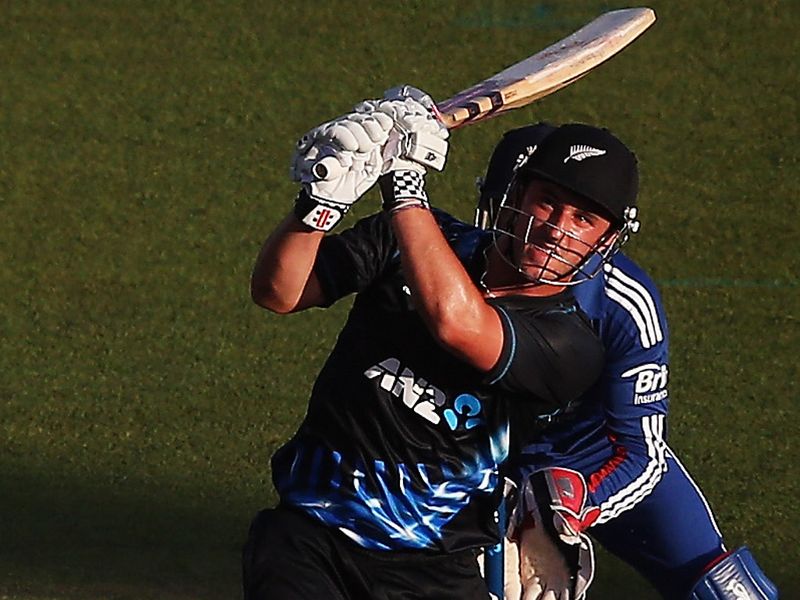 Rookie Hamish Rutherford made 40 off 27 balls...