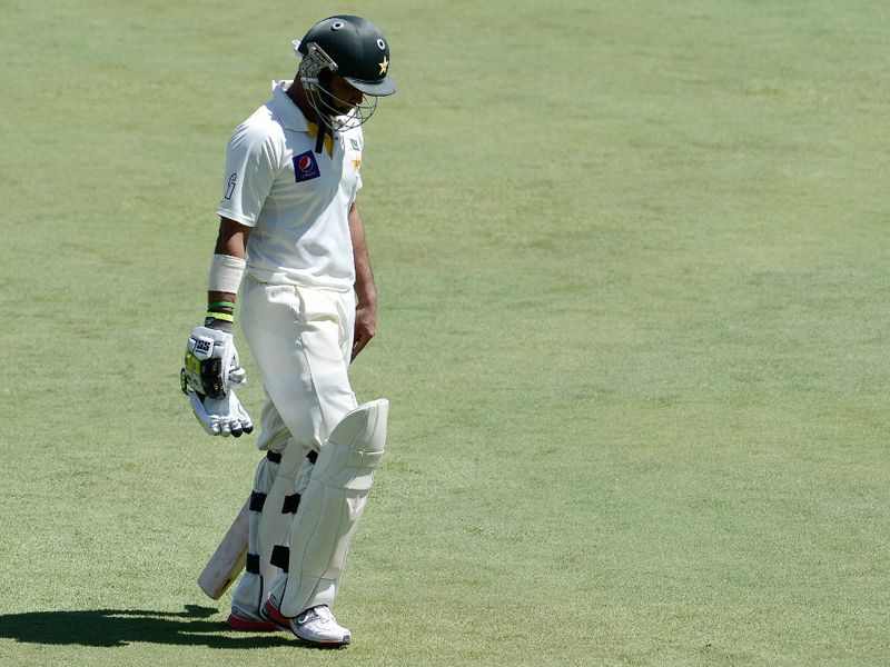 Imran Farhat was first to fall, to Philander with the score on 46.