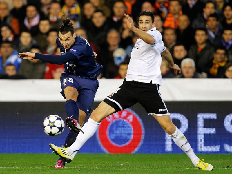 Back at the Mestalla, Zlatan Ibrahimovic has a crack at goal as PSG stay on top against Valencia