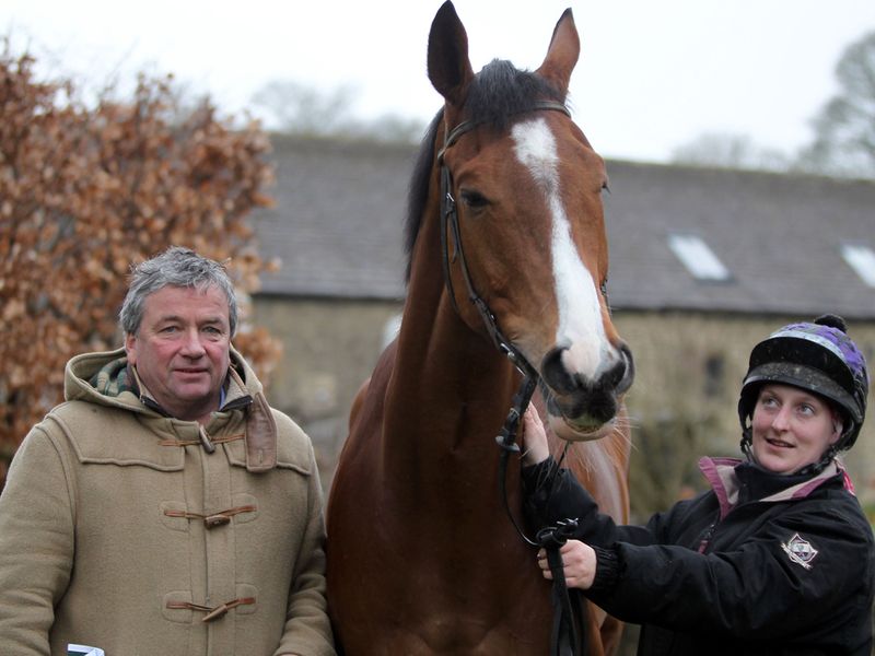 African Gold carries plenty of stable confidence into the Albert Bartlett...