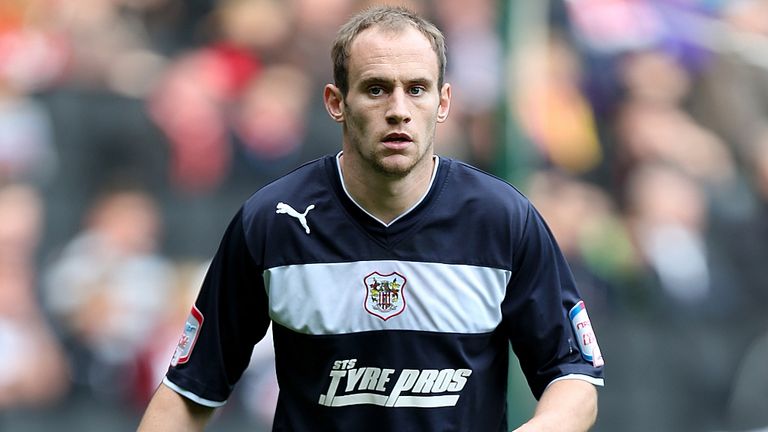 David Gray: Permanent move to the Pirelli Stadium