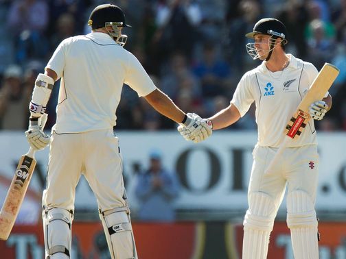 Peter Fulton and Hamish Rutherford added an unbroken 131 by stumps&nbsp;
