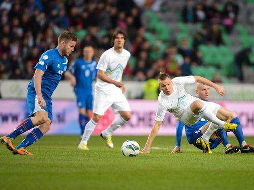 Aron Gunnarsson in action for Iceland.