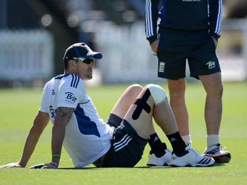 Kevin Pietersen: Will be forced to have knee surgery