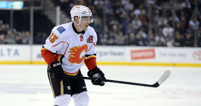 Mike Cammalleri: Scored twice for the Flames