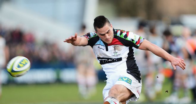 Ben Botica: Replaces the injured Tom Casson in the Quins midfield