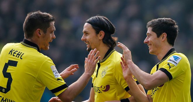 Robert Lewandowski found the net twice against Hannover