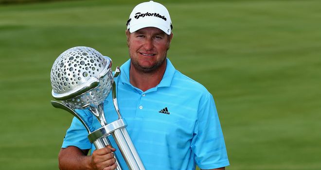 Trophy time for Dawie Van der Walt at Copperleaf