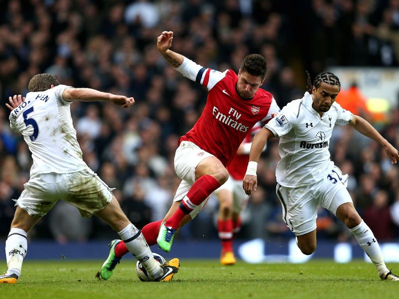 And then the Frenchman gets tangled up between Vertonghen and Benoit Assou-Ekotto