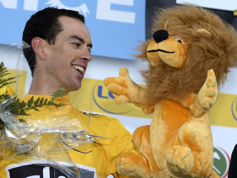He had pulled out a 32-second advantage and gained a new friend