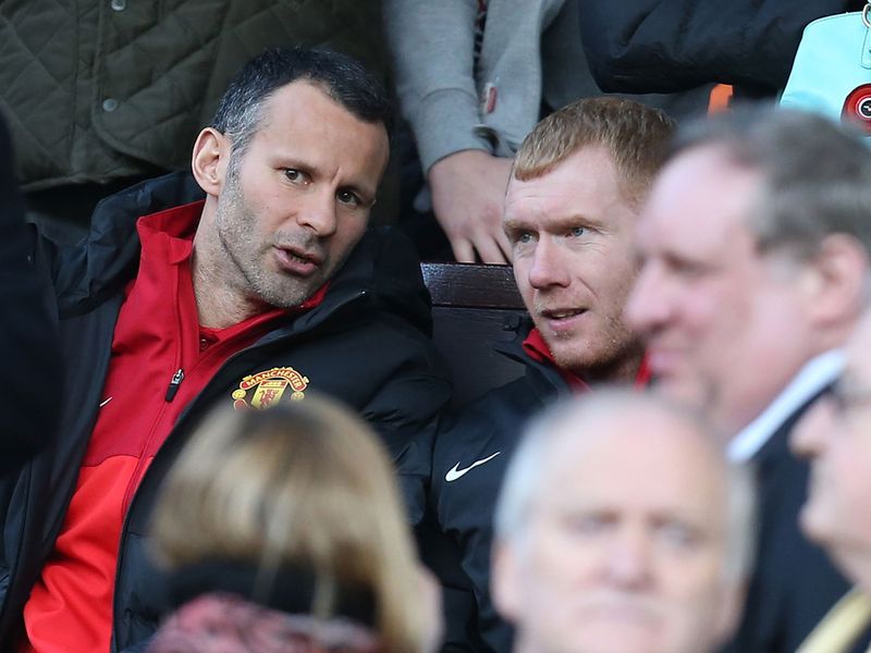 No 1,000th appearance for Ryan Giggs today as he watches Manchester United host Norwich from the stands
