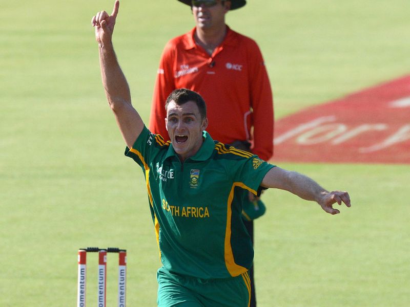 Ryan McLaren delivered some key early breakthroughs.
