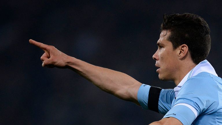 Hernanes: Link to PSG rebuffed