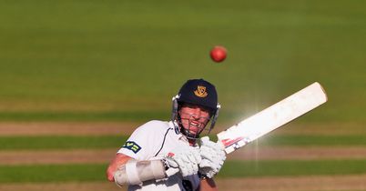 Sussex finish off Derbyshire